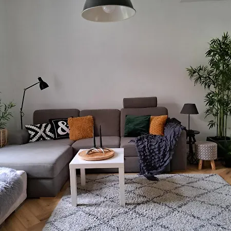 A Három Szivarhoz Apartamento