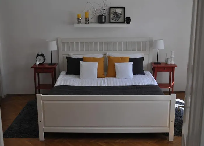 A Három Szivarhoz Appartement *